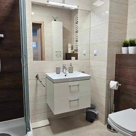 Storczyk & Szampanski Blizej Morza Kołobrzeg