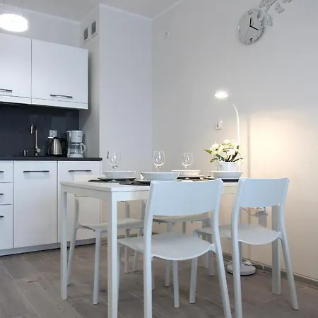 Storczyk & Szampanski Blizej Morza Kołobrzeg